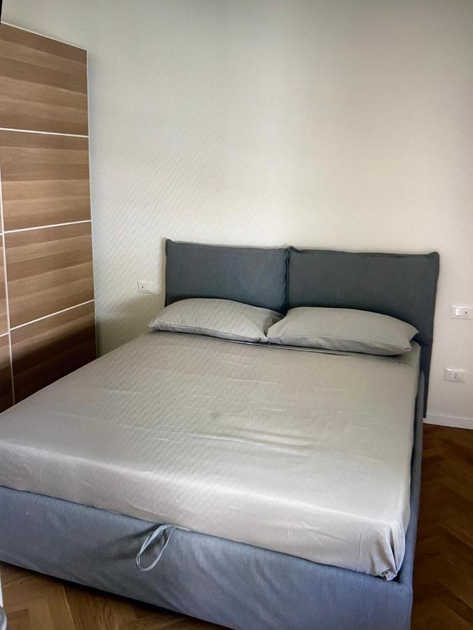 Appartement Milano: Incantevole In Pieno Centro - Fancy Yellow Milaan