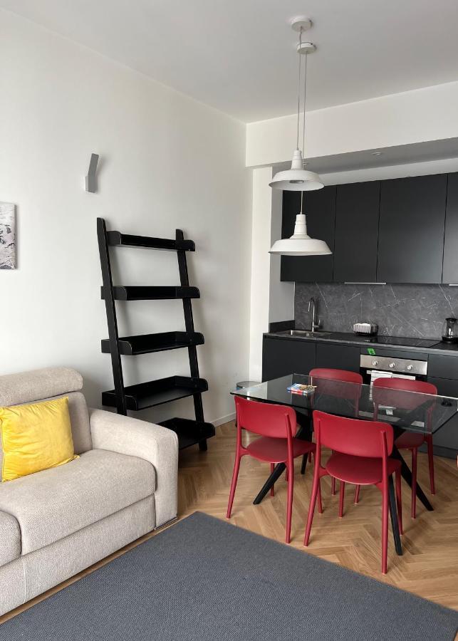 Appartement Milano: Incantevole In Pieno Centro - Fancy Yellow
